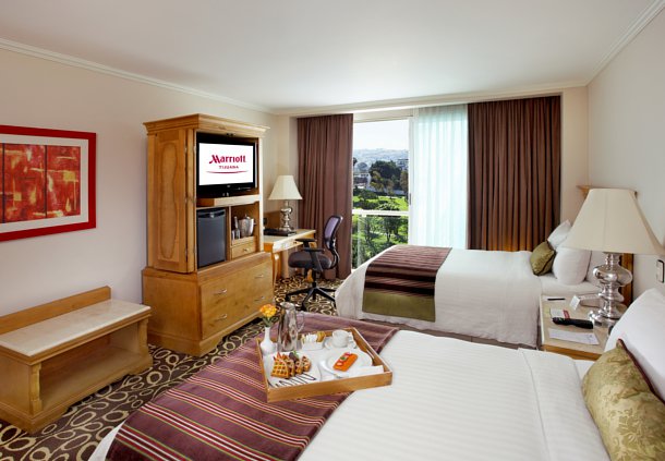 Go light bariatrics tijuana marriott hotel private recovery rooms