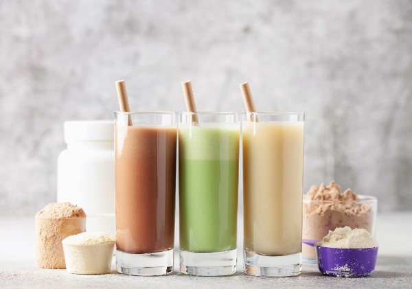Pre-Op Diet: Liquid Meal Substitutes & Protein Shakes, Yea or Nay?